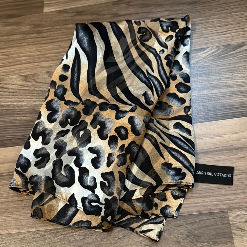 Adrienne Vittadini Silk Leopard Zebra Bold Striped Vintage Scarf 21”x 21”